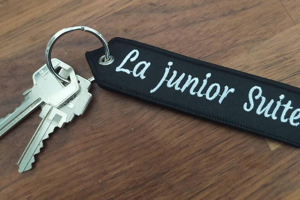 La Junior Apartment